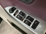 お客様にぴったりなおクルマをお選びいただけますように様々な展示車をご用意致しております!ダイハツの軽自動車だけではなく、他メーカー車やコンパクトカー・ミニバンなども数多く取り揃えております!