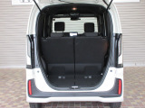 開口部も大きく積み下ろしは楽々です!