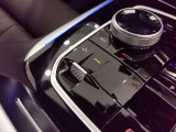 BMWプレミアムセレクション前橋では、高年式低走行モデルからMモデル、年式が経ちなかなかディーラーでは見かけないモデルまで幅広いラインナップで認定中古車を取り扱っております。品質に自信があります。
