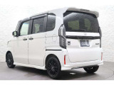 当店の展示車は、プロの業者にボディーの磨き、ルームクリーニングを依頼していますので、とてもきれいです!!ぜひ、見にいらしてください!