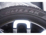 タイヤサイズは185/65R15です!