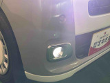 メッキベゼル付きLEDフォグランプ LEDの明るい光が霧の発生や悪天候時に視界確保をサポートします!