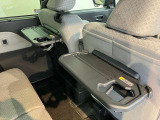 ご納車前に納車点検(法定12ヶ月点検相当)を実施し、基本性能に関わる機能や状態を徹底的に点検します。