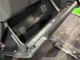 実用的な収納が、車内の各所にあります♪