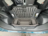 ☆お車についた傷やヘコミ、事故の修理もハヤシにお任せください。自社鈑金工場で修理ができますの安心です☆