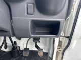 安全に関わるペダル部。ゴムの減り具合や使用感が分かり、丁寧に使われてきたかも見えます。