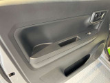 車両状態証明書修復歴の有無も一目瞭然。機能や内装・外装、走行距離、修復歴の有無をチェックし、クルマの状態を10段階にした車両状態証明書。数字や記号を使ってわかりやすく表示しています。