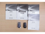 取扱説明書、メンテナンスノート完備。スマートキーは2個となります♪