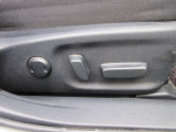 運転性パワーシート付で快適です!!