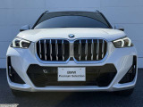 BMW専門のメカニックが、100項目にも上るポイントを徹底的にチェック。交換基準に達した部品があれば、弊社負担にて交換後、お客様へご納車致します。