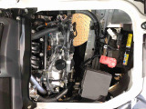 エンジンルームリフレッシュ済!弊社のサービスマンがしっかり点検整備致します。納車時には点検記録簿もご確認頂けます。