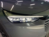 LEDヘッドライトが暗い夜道をしっかりと照らしてくれるので安全に運転できます。