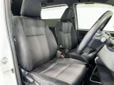 見通しのよいすっきりとした視界で、誰でも運転しやすいです。運転のしやすさは疲れにくさにも繋がりますよ♪