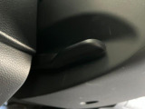 お客様にぴったりなおクルマをお選びいただけますように様々な展示車をご用意致しております!ダイハツの軽自動車だけではなく、他メーカー車やコンパクトカー・ミニバンなども数多く取り揃えております!