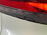 【パワーバックドア】スマートキーや運転席のボタンを押すだけでリアゲートが自動で開閉します!荷物を持っている時や、高い位置にあるバックドアを閉める際に便利な機能です♪