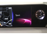 【SPORT】トランスミッションとエンジンの制御によりアクセルレスポンスを向上。力強い加速が可能です。コーナーの多い道などできびきびとした走りを楽しみたいときに適しています。