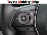 ステアリングスイッチ搭載!手を離さずに手元のスイッチでさまざまな操作が可能。運転中、視線をそらさなくても操作ができて安全です!