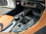 6速MT・コマンドシステム(ナビの設定や車両の設定を行います)