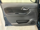 延長保証につきましてはお求めいただく車両によって保証料が異なりますので、当店スタッフまでお気軽にお問い合わせくださいませ。