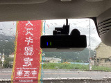 カーナビ連動タイプのコンパクトなドライブレコーダーです。