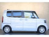 このお車はホンダ純正光脱臭・抗菌加工を納車前に致します。光触媒消臭は光触媒と銀イオンにより消臭とウイルス除菌や抗菌効果のダブル効果で車内を快適に保ちます。