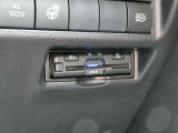 今の時代には必需品とも言えるETC。搭載車しか入れないスマートICも使えます。スムーズに、そして気軽に高速道路が使えますよ!ETC割も見逃せません!