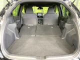 普段のお買い物や通勤、送迎等に十分な荷室スペースを確保しております。セカンドシートを倒すと、大きな荷物の積載も可能です♪