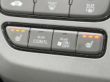 【シートヒーター】寒い日に重宝するシートヒーター!エアコンより早く温まってくれるので寒がりの人も安心ですね♪エアコンの温風は乾燥するから苦手、という方にもをおすすめです。