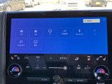 多彩なオーディオソースに対応。お好みの音楽を高品質で楽しめます。ラジオ、Bluetooth、USBなど、様々な接続方法があります。