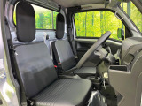 もちろん車内はキレイです♪よりクリーンな状態をキープしたいお客様には『ナノゾーンコート』がおすすめ!新型コロナウイルス対策や、除菌・消臭に効果を発揮し多くの方にご好評いただいております。