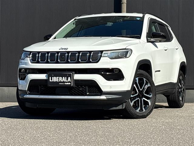 コンパス リミテッド 4WD 本革シート
