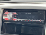 使いやすいインターフェースで、スムーズな操作が可能。お気に入りの音楽を流して、快適なドライブを楽しみましょう。