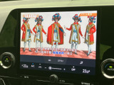 停車時にテレビ放送を視聴可能。移動時間も快適にお過ごしいただけます。エンターテイメントの選択肢が広がります。