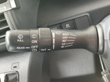 雨天時や視界不良時でも、安心して運転できるワイパーシステムを搭載しています。状況に合わせて、最適なワイパー作動を選択できます。