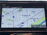 目的地設定や各種操作がスムーズに行える、使いやすいナビ・オーディオを装備しています。運転中の情報収集やエンターテイメントに貢献します。