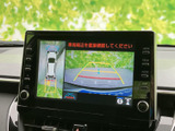 後方の状況をしっかり把握できるバックモニターを搭載。駐車場での出し入れや、狭い道での運転を安心・安全にサポートします。
