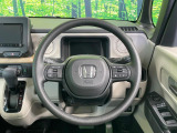 【ステアリングスイッチ】運転中、前方から目線をそらすことなく、オーディオ等の操作が可能な便利機能!安心&快適なドライブを演出してくれます♪