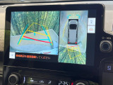 【パノラミックビューモニター】専用のカメラにより、上から見下ろしたような視点で360度クルマの周囲を確認することができます☆死角部分も確認しやすく、狭い場所での切り返しや駐車もスムーズに行えます。