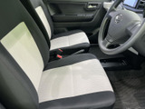 運転席側のドアは、使いやすさを追求した設計になっています。細部にまでこだわった快適性が魅力です。