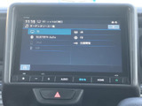 お好みの音楽を高品質で楽しめます。ラジオやCD、USBなど、様々なメディアに対応し、ドライブの雰囲気を盛り上げます。