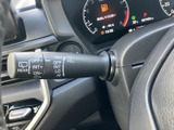 シンプルな操作で、視界を確保。雨天時でも安心して運転できます。自動ワイパー機能も搭載。
