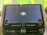 【ナビ機能付14型ディスプレイオーディオ】ナビ機能搭載の他、お持ちのスマートフォンと連携して、ナビやbluetoothでの音楽再生が可能です♪デザインはもちろん操作性も良好!