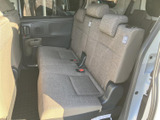 シートアレンジも豊富で、荷物の量に合わせて柔軟に対応できます。様々なシーンで活躍する、便利な空間です。多彩な使い方が可能です。