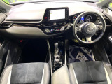 C-HR ハイブリッド 1.8 S GR スポーツ 