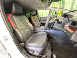 運転席シート廻りは使用感も少なく、良好な状態となっています。丁寧に使われていたことがよくわかりますね。