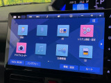 【大画面ナビ】人気の大型10インチナビを装備。存在感のある大画面はインパクト大!ナビ利用時のマップ表示は見やすく、テレビやDVDは臨場感がアップ!いつものドライブがグッと楽しくなります♪