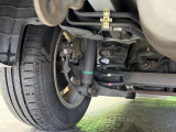 お車を安心してお乗りいただく為には、足回りの定期点検が欠かせません。サービスサポート(有償保証)では無料点検もご提供しており、安心のカーライフをお過ごしいただけるサポート体制が整っています。