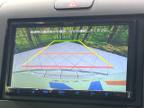 【バックカメラ】駐車時に後方がリアルタイム映像で確認できます。大型商業施設や立体駐車場での駐車時や、夜間のバック時に大活躍!運転スキルに関わらず、今や必須となった装備のひとつです!