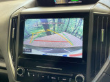 【バックカメラ】駐車時に後方がリアルタイム映像で確認できます。大型商業施設や立体駐車場での駐車時や、夜間のバック時に大活躍!運転スキルに関わらず、今や必須となった装備のひとつです!