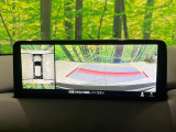 【360&deg;ビューモニター】専用のカメラにより、上から見下ろしたような視点で360度クルマの周囲を確認することができます☆死角部分も確認しやすく、狭い場所での切り返しや駐車もスムーズに行えます。